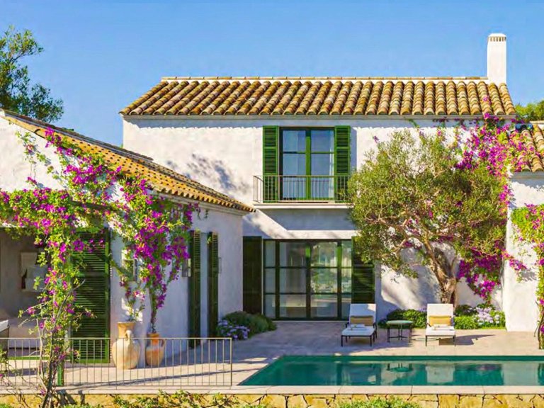Villa for Sale in Casares, Malaga 5