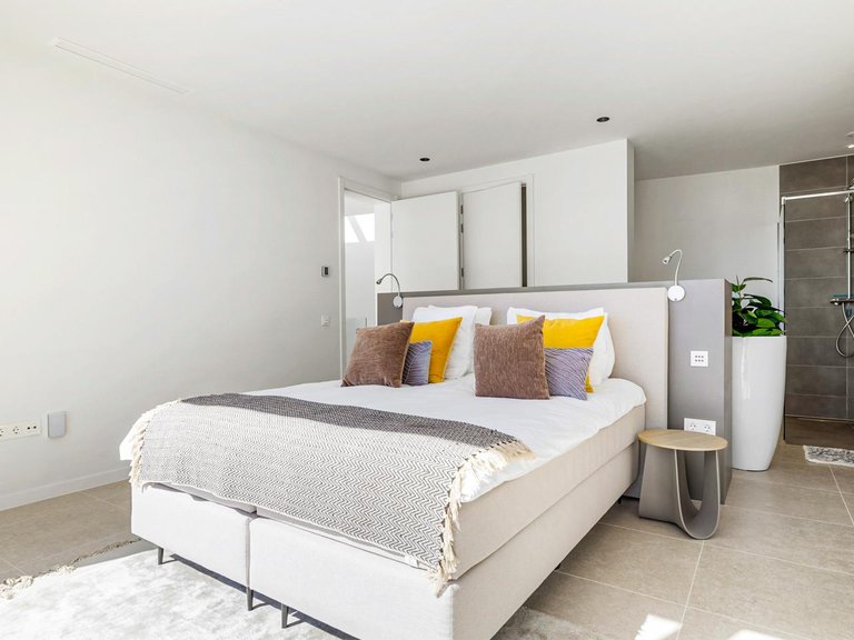 Villa for Sale in Benahavis, Malaga 9