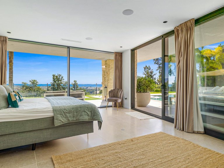 Villa for Sale in Benahavis, Malaga 13