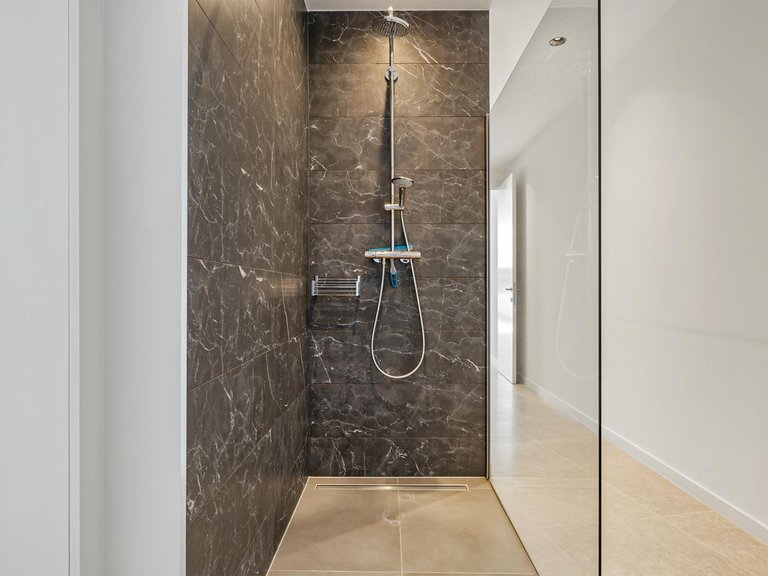 Villa for Sale in Benahavis, Malaga 8