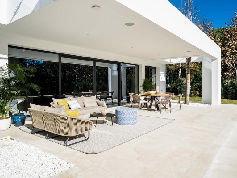 Villa for Sale in Estepona, Malaga 8