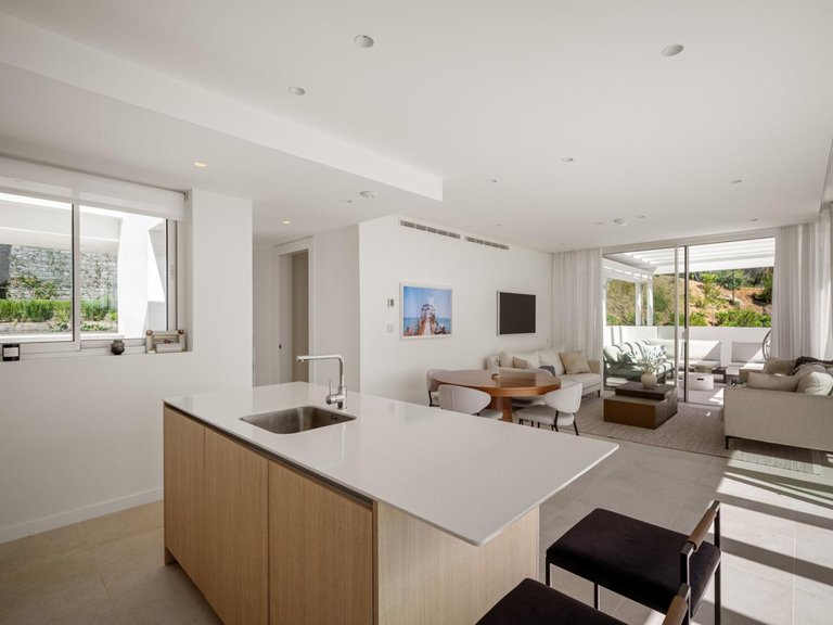 Apartment for Sale in Marbella, Malaga 6