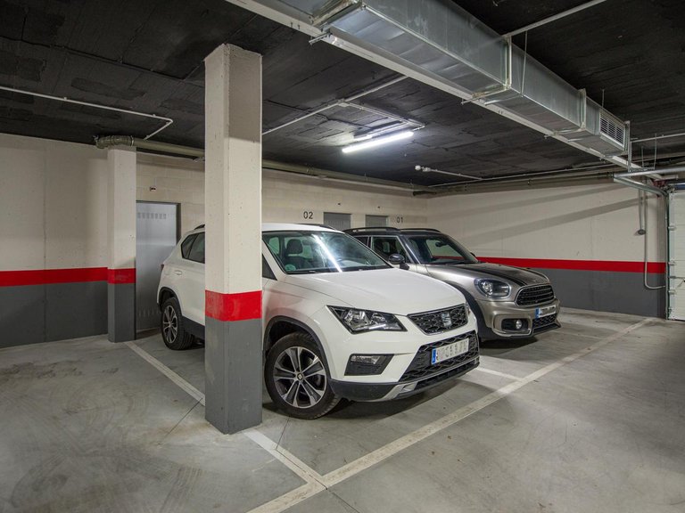 Apartment for Sale in Selwo, Malaga 28