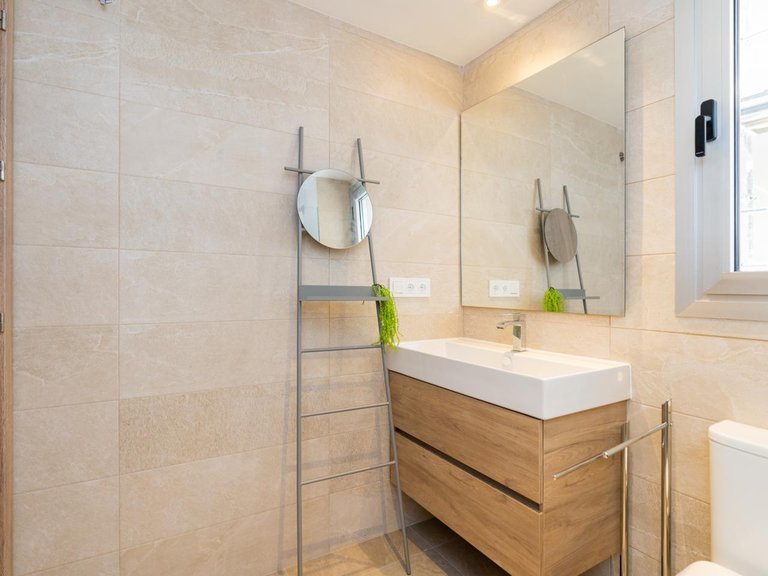 Apartment for Sale in Avenida Del Arte, Malaga 21