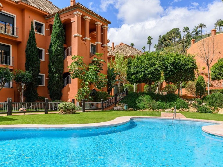 Apartment for Sale in Benahavís, Malaga 4