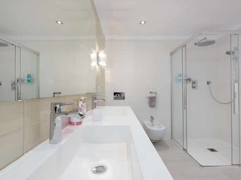 Apartment for Sale in Benahavís, Malaga 30