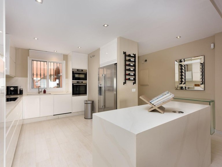 Apartment for Sale in Benahavís, Malaga 22