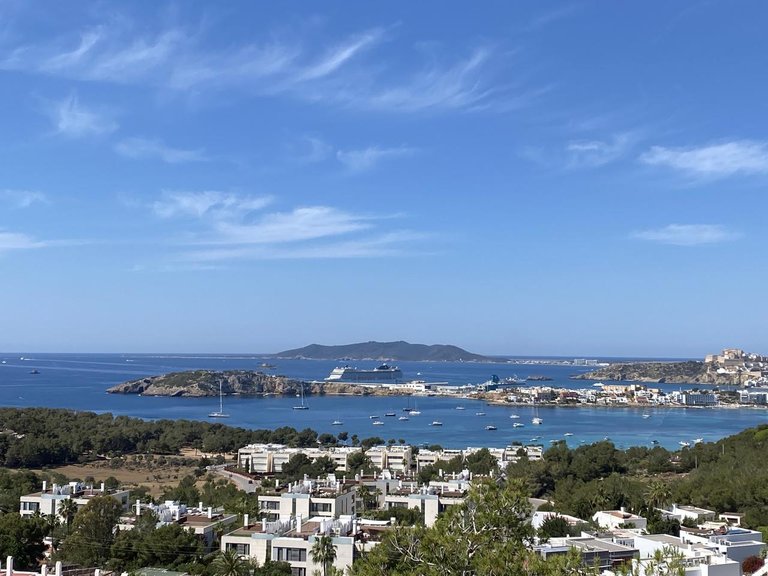 Villa for Rent in Ibiza, Balearic Islands 30