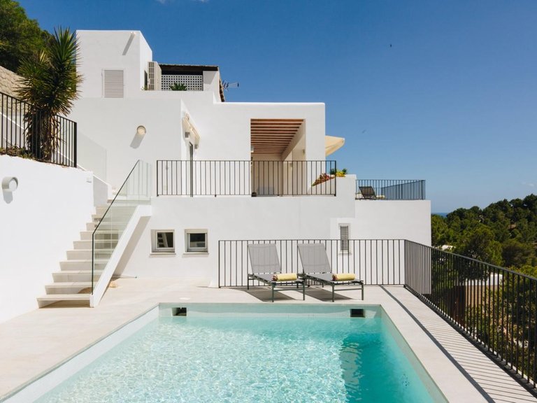 Villa for Rent in Ibiza, Balearic Islands 9
