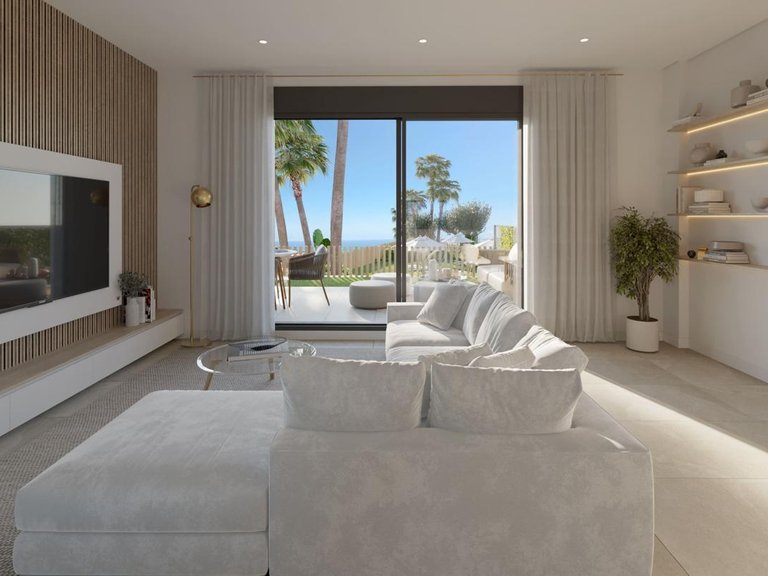 Villa for Sale in San Roque, Cadiz 16