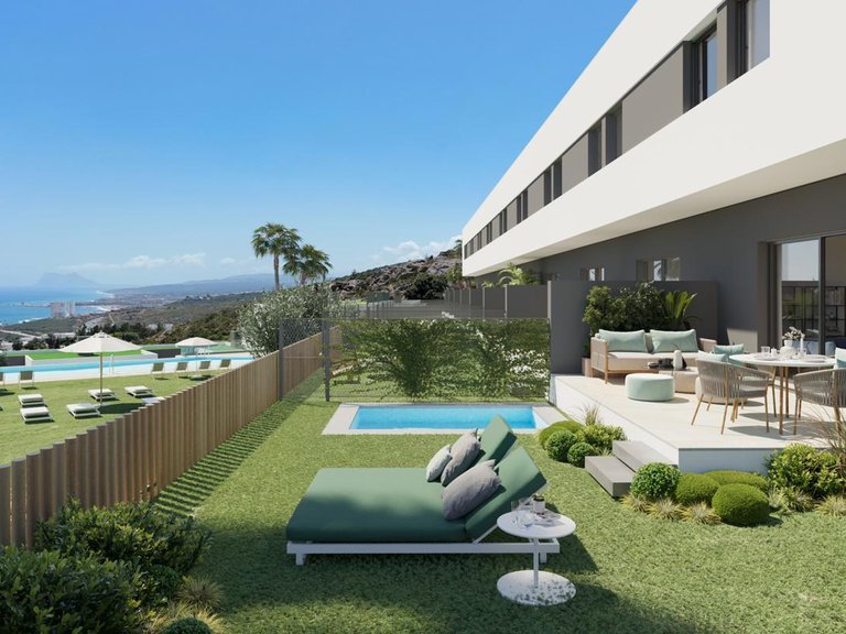 Villa for Sale in San Roque, Cadiz 1