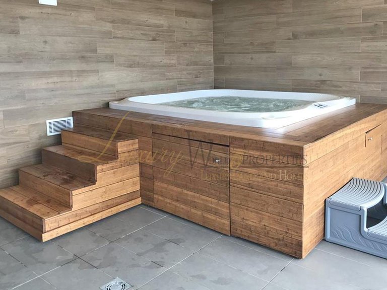 Apartment for Sale in Adeje, Tenerife, España 16