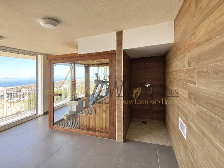 Apartment for Sale in Adeje, Tenerife, España 14