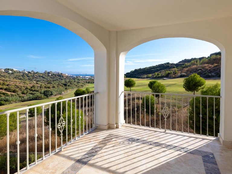 Villa for Sale in La Gaspara, Malaga 30