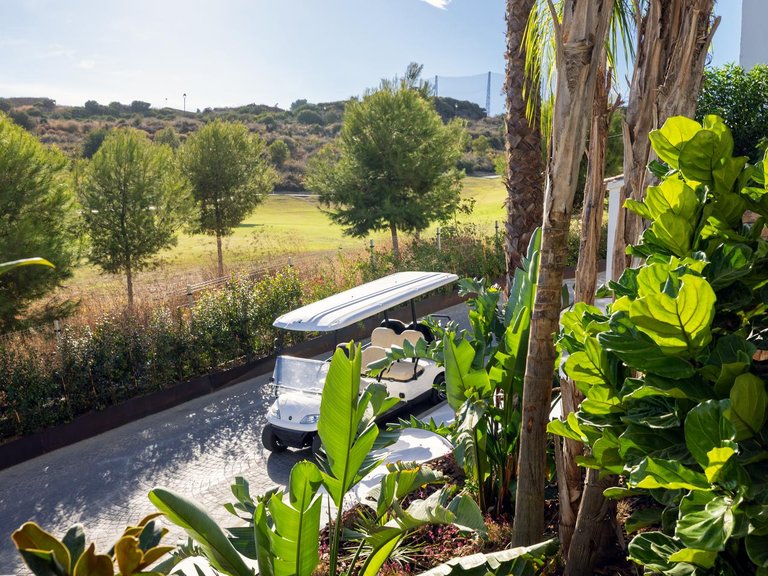 Villa for Sale in La Gaspara, Malaga 23