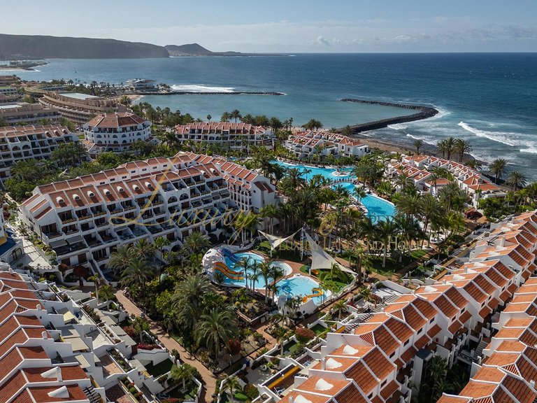 Town House for Sale in Playa De Las Americas, Tenerife, España 33