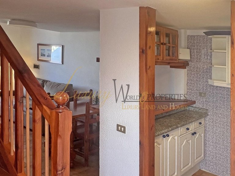 Town House for Sale in Playa De Las Americas, Tenerife, España 7