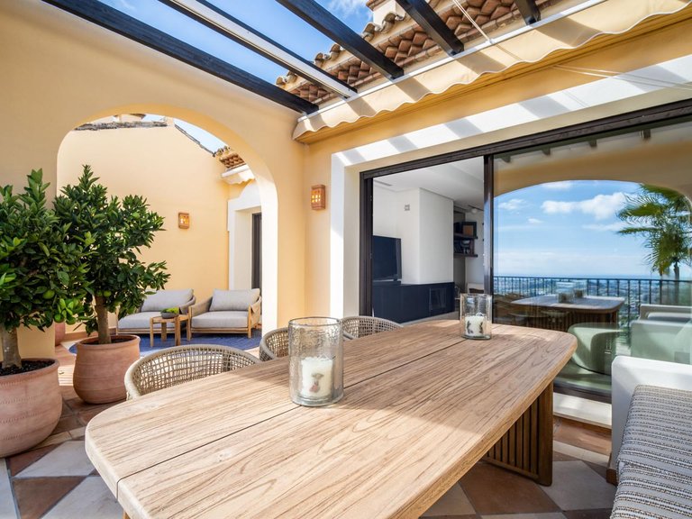 Apartment for Sale in Benahavís, Malaga 8