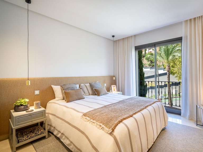 Apartment for Sale in Benahavís, Malaga 15