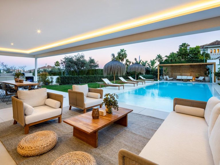 Villa for Sale in Marbella, Malaga 15