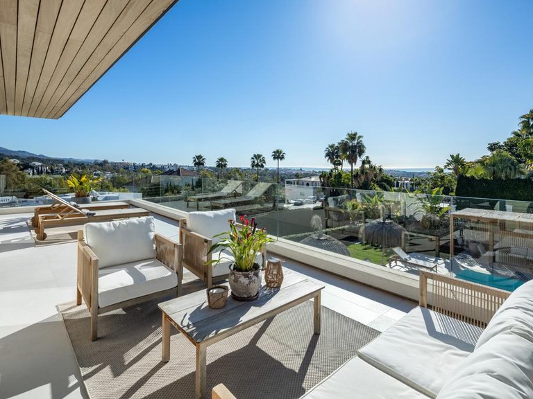 Villa for Sale in Marbella, Malaga 28