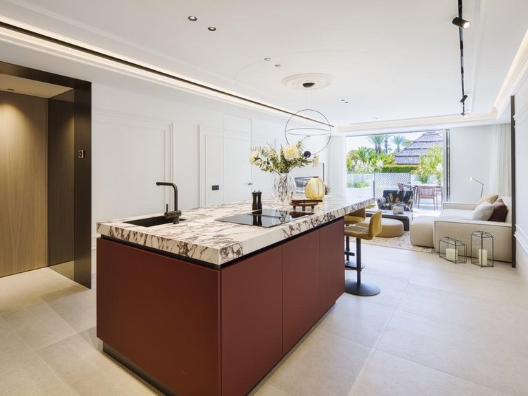 Apartment for Sale in Marbella, Malaga 14