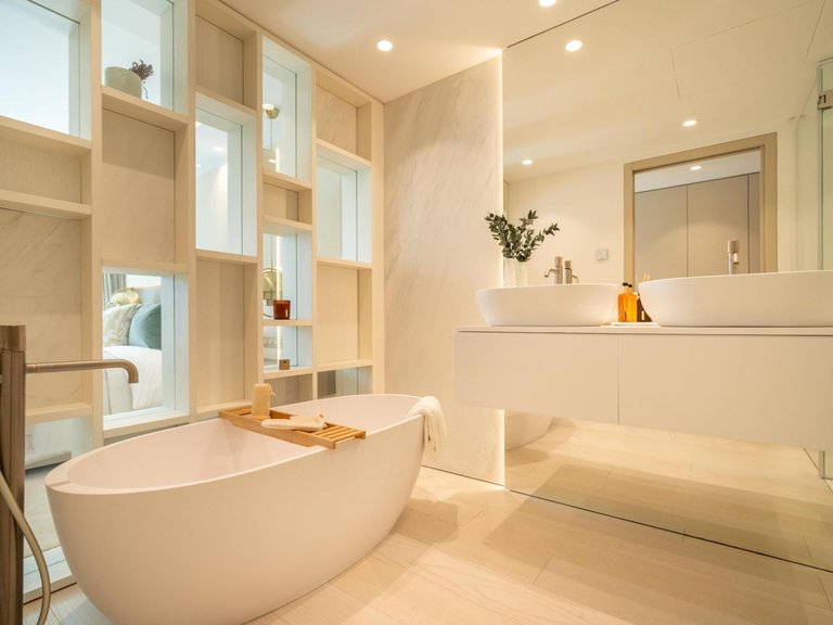 Apartment for Sale in Marbella, Malaga 18