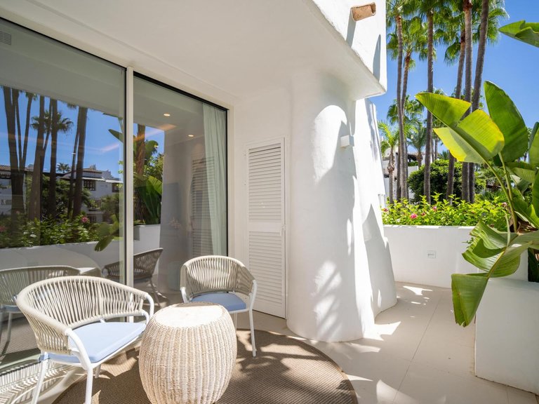 Apartment for Sale in Marbella, Malaga 1