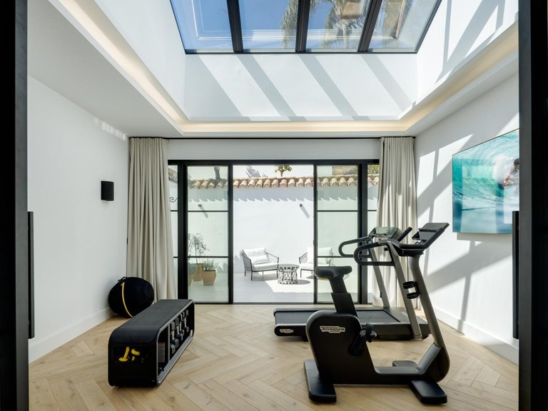 Villa for Sale in Benahavís, Malaga 20