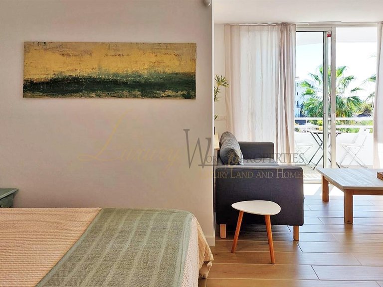 Apartment for Sale in Golf Del Sur, Tenerife, España 8