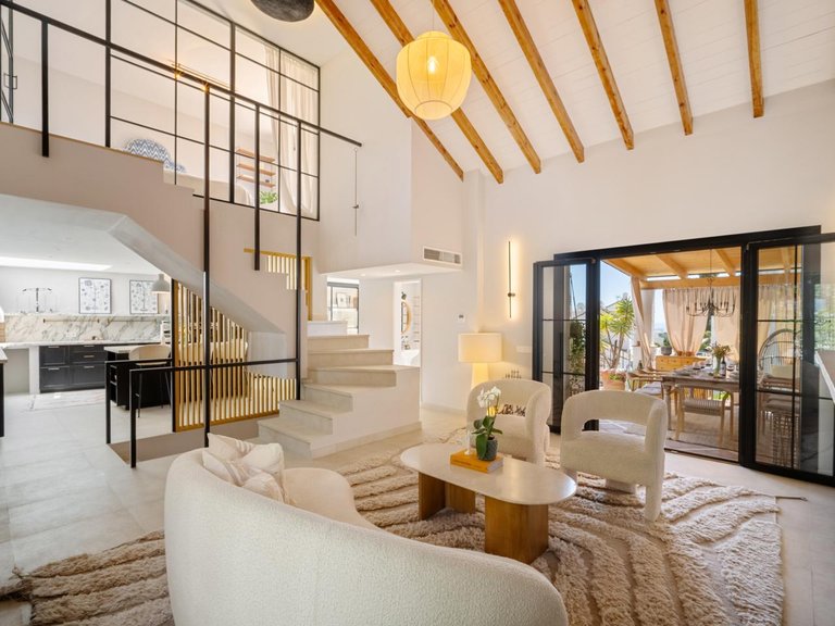 Villa for Sale in Marbella, Malaga 4