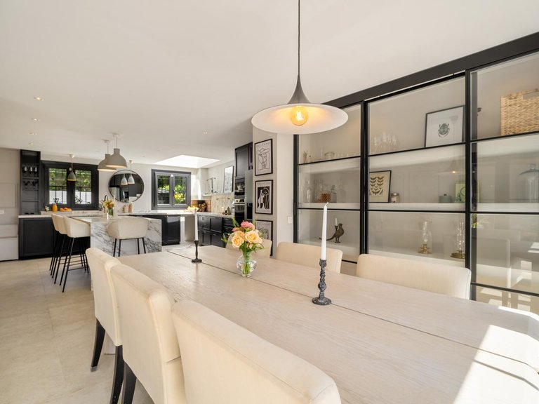 Villa for Sale in Marbella, Malaga 27