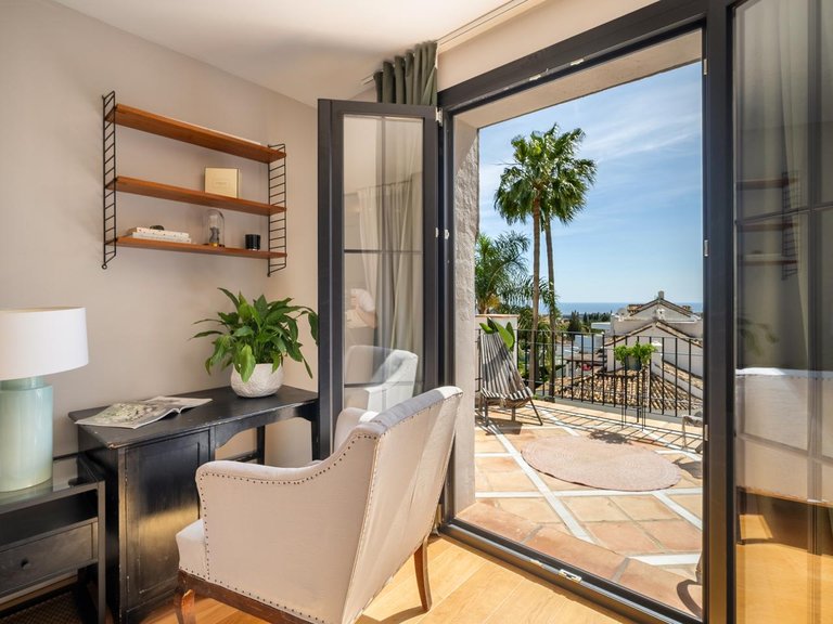 Villa for Sale in Marbella, Malaga 5