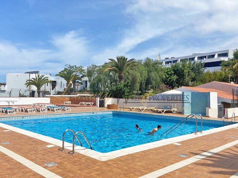 Apartment for Sale in Playa De Las Americas, Tenerife, España 12