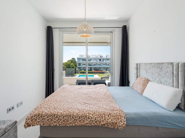 Apartment for Sale in Cancelada, Malaga 13