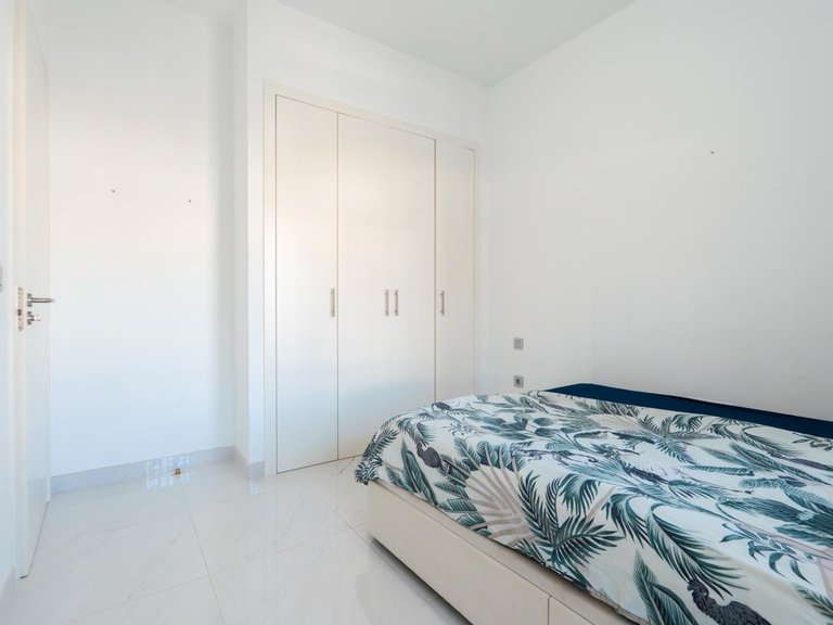 Apartment for Sale in Cancelada, Malaga 15