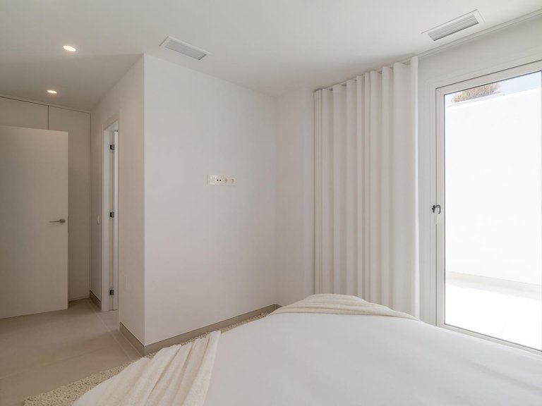 Penthouse for Sale in Marbella, Malaga 16