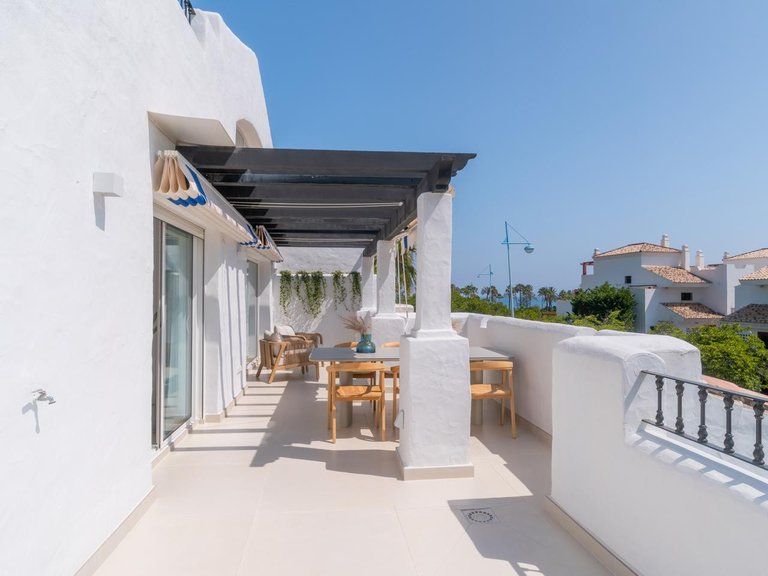 Penthouse for Sale in Marbella, Malaga 4