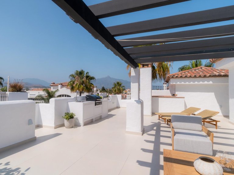 Penthouse for Sale in Marbella, Malaga 29