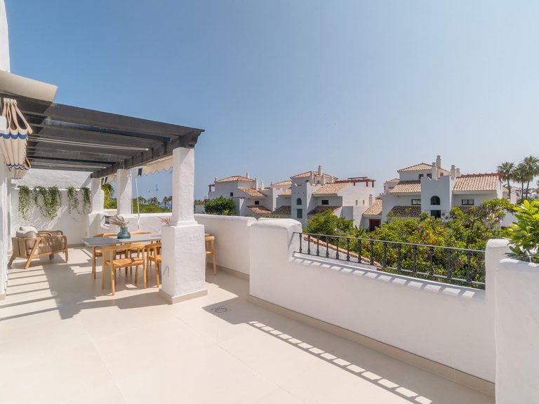 Penthouse for Sale in Marbella, Malaga 3