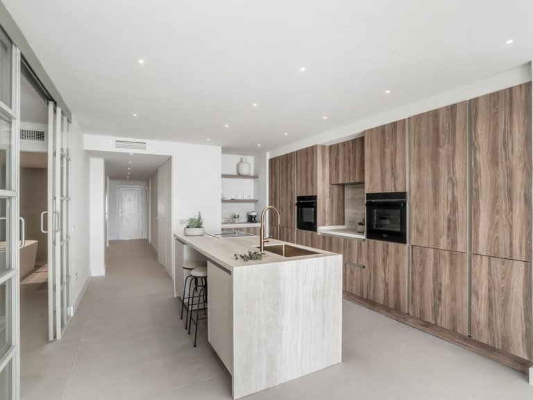 Apartment for Sale in Marbella, Malaga 17