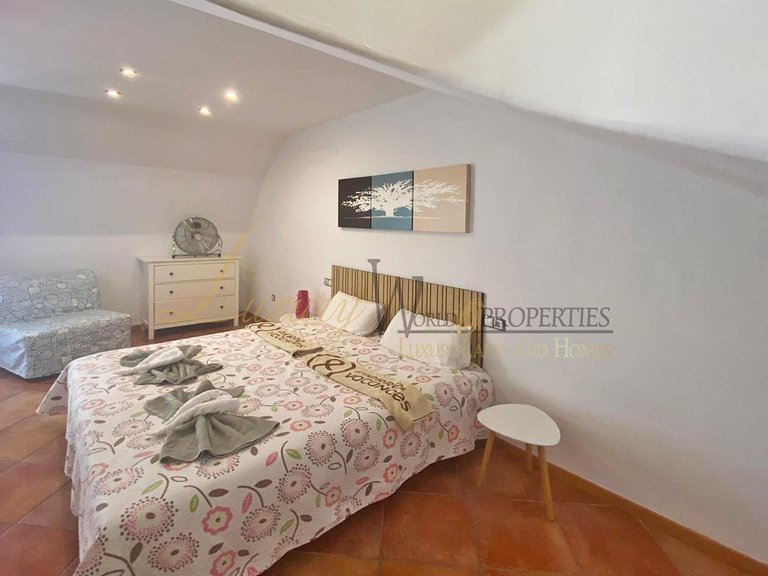 Town House for Sale in Playa Paraiso, Tenerife, España 17