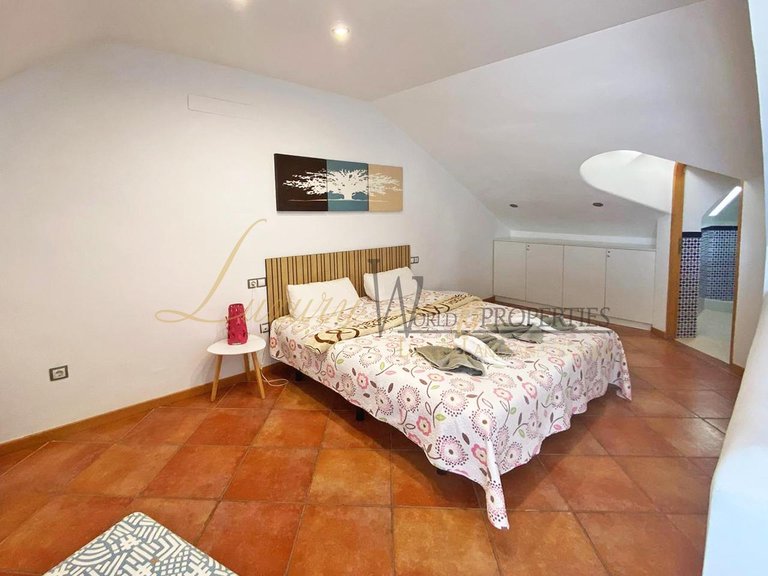 Town House for Sale in Playa Paraiso, Tenerife, España 15