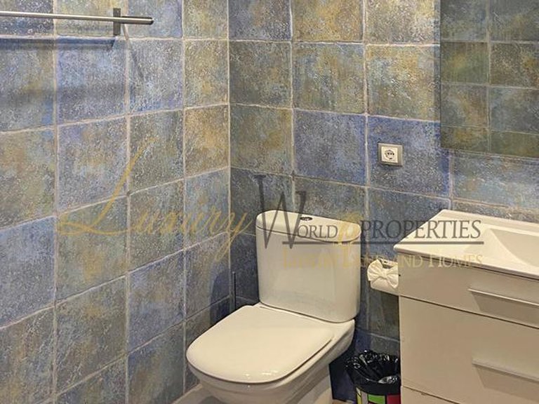 Town House for Sale in Playa Paraiso, Tenerife, España 12