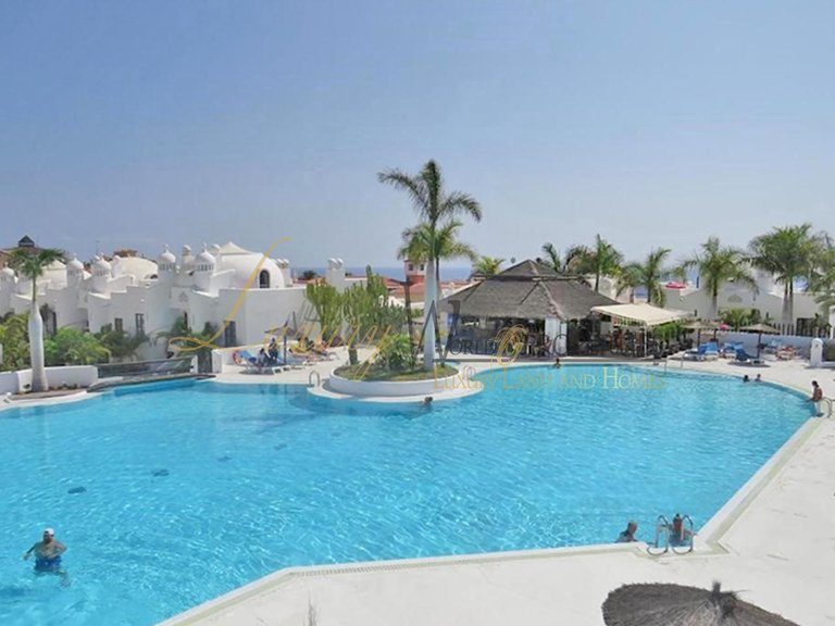 Town House for Sale in Playa Paraiso, Tenerife, España 23