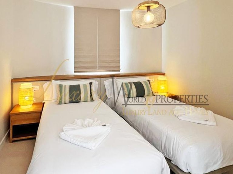 Apartment for Sale in Costa Adeje, Tenerife, España 7