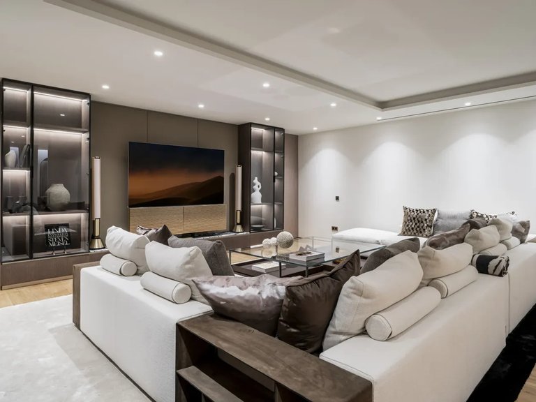 Town House for Sale in Marbella, Malaga 20