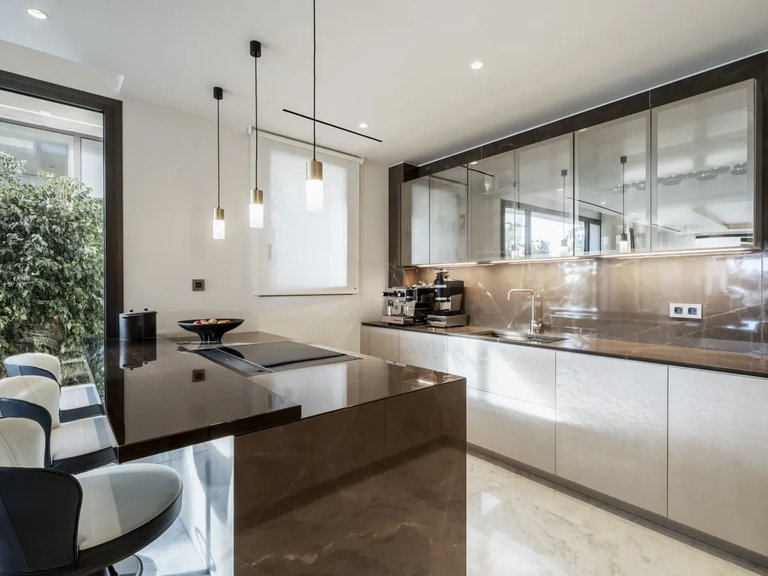 Town House for Sale in Marbella, Malaga 12