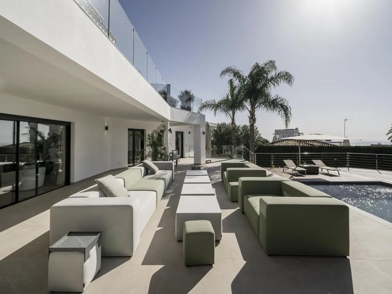 Villa for Sale in Marbella, Malaga 28