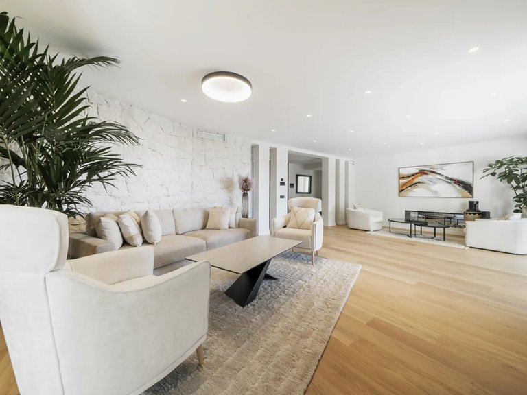 Villa for Sale in Marbella, Malaga 4